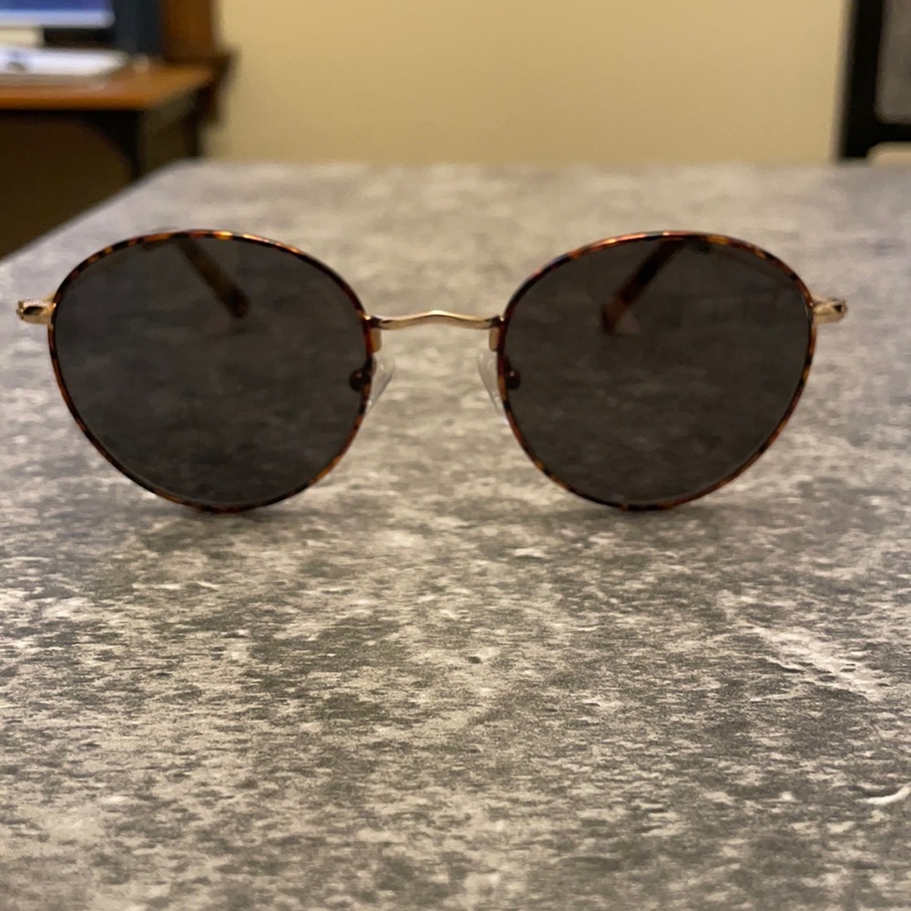 Madewell round sunglasses